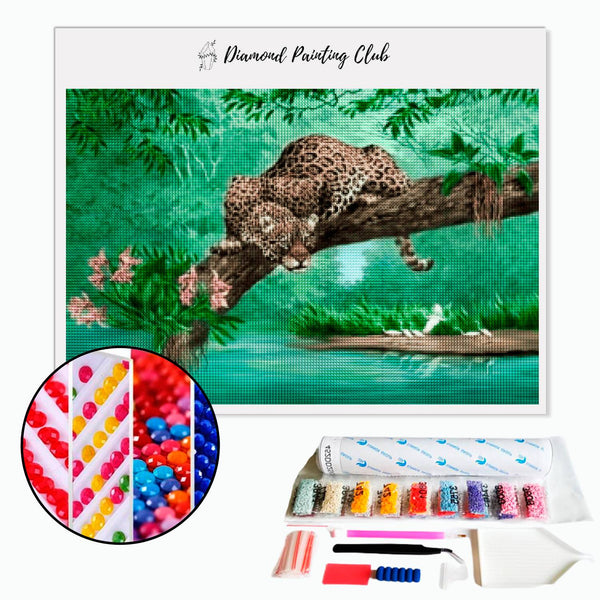 Diamond painting Leopard on a branch | Diamond-painting-club.us